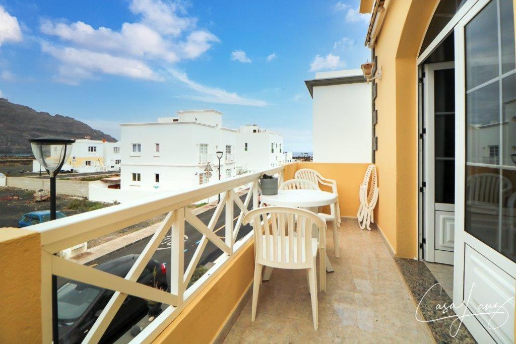 Cliff View Orzola Apartment Exterior foto